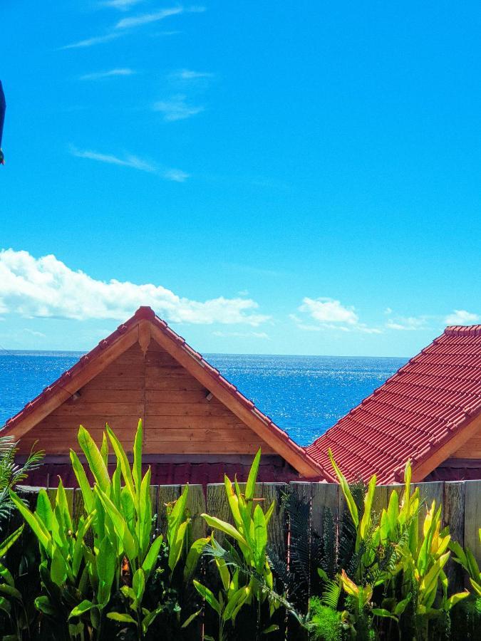Malibu Huts Hotel Semaya Exterior photo